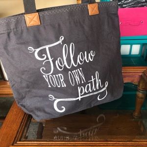 🌸 Thirty- Follow Your Own Path Tote 🌸
